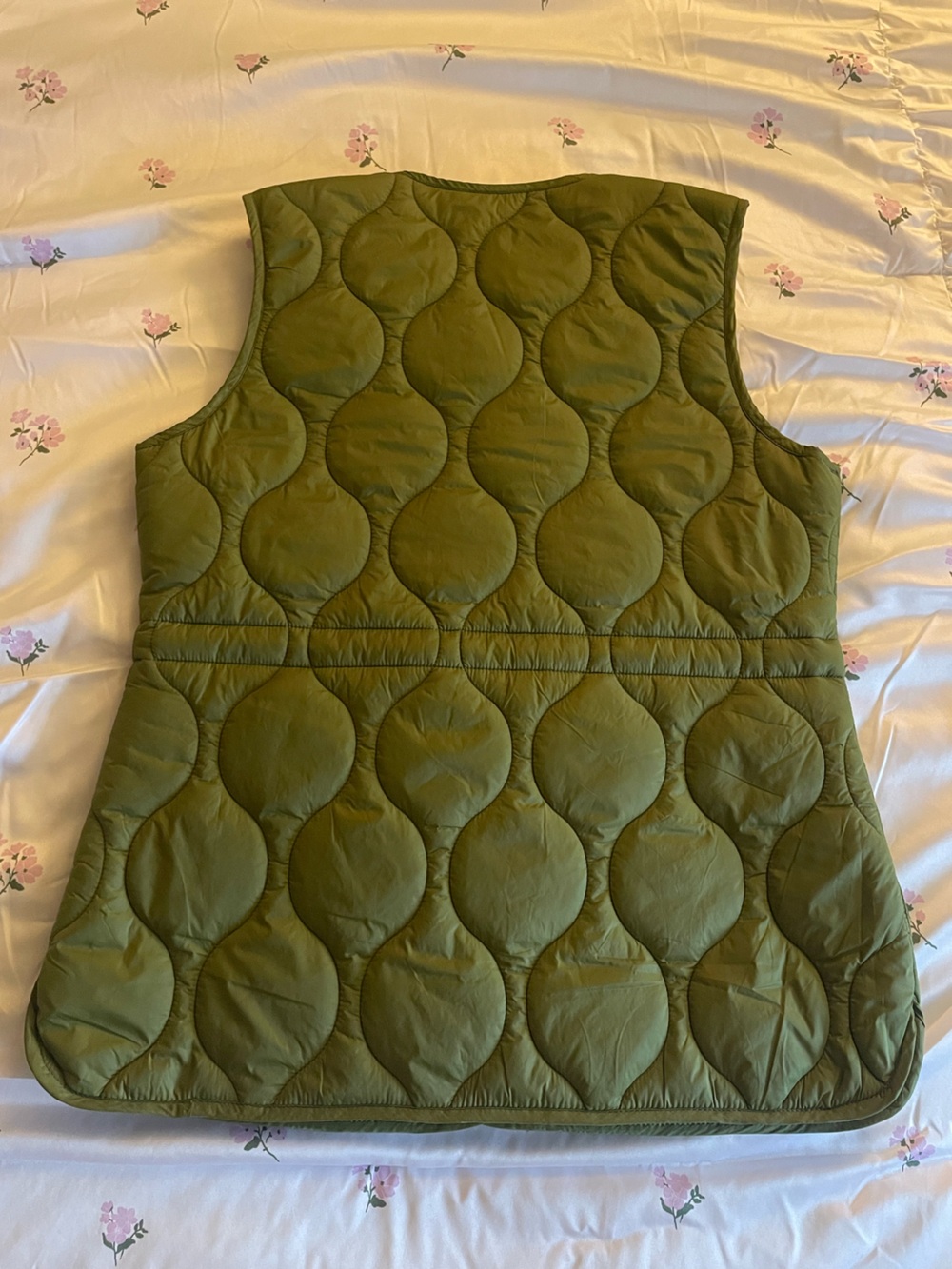 Market & Spruce | Quilted Olive Green Sleeveless Vest | Women’s Vest | NWT - Picture 2 of 14